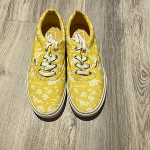 Vans Off The Wall Low Top Sneakers